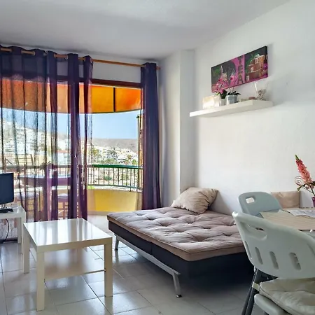 Apartamento Torres Del Sol شقة *